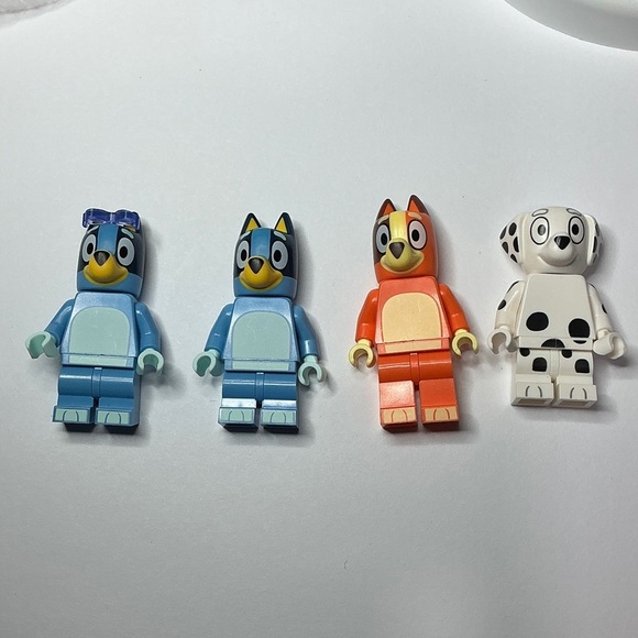 Lego Other - LEGO bluey